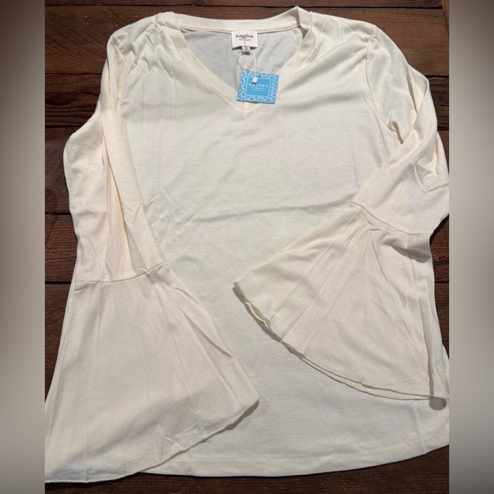 Hayden Cream Bell Sleeve Blouse NEW Size 1XL